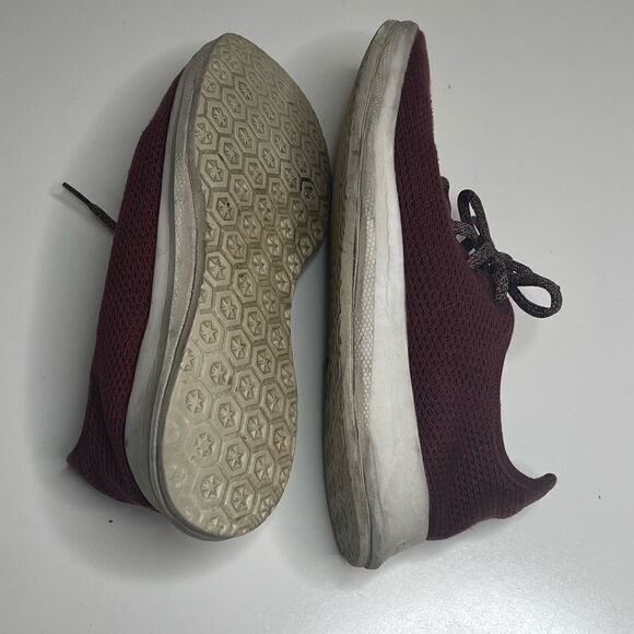Allbirds Men's Tree Runners Size 8 in Hazy Burgundy with Blizzard Sole - Picture 6 of 7